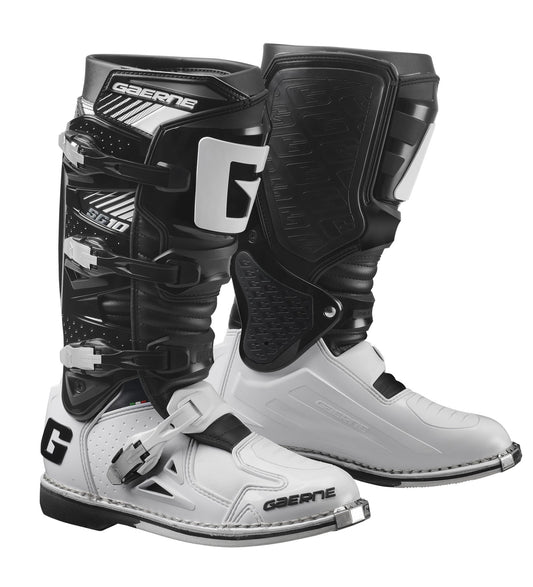 GAERNE 2024 SG10 BLACK/WHITE BOOTS