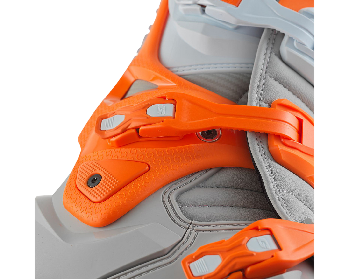 GAERNE 2024 SG22 ORANGE/WHITE/GREY BOOTS