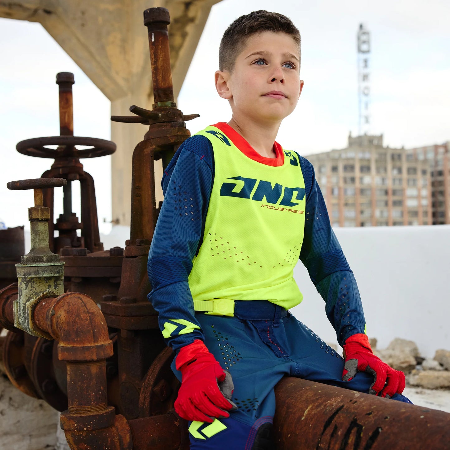 ONE INDUSTRIES X-197 NEON NAVY YOUTH GEAR SET